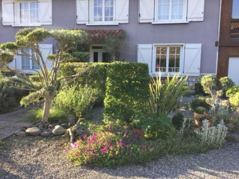 Loft Atypique Villeneuve-de-Rivière Exterior foto