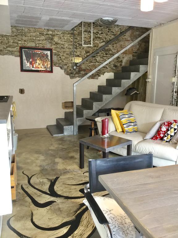 Loft Atypique Villeneuve-de-Rivière Exterior foto